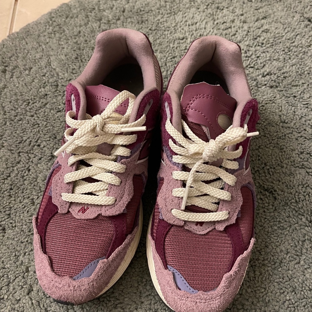 New balance 2002R purple